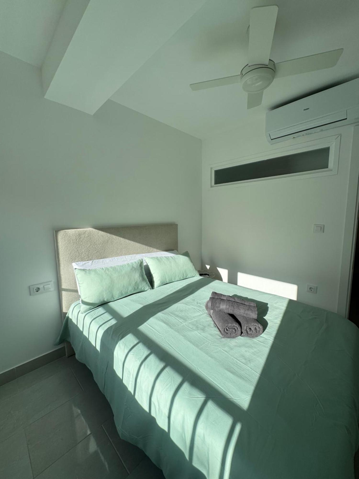 Apartamento Leon Centrico, Moderno Y Muy Equipado アルマンサ エクステリア 写真