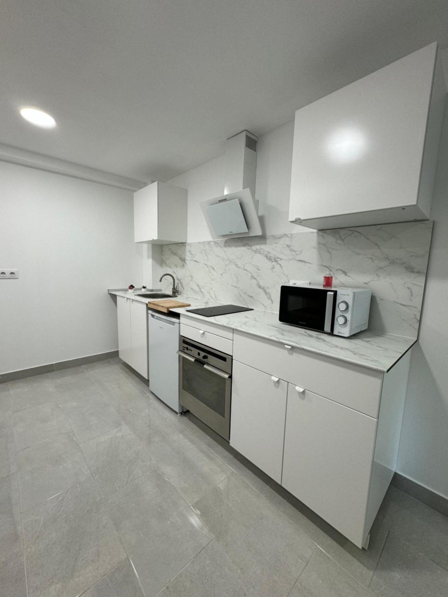 Apartamento Leon Centrico, Moderno Y Muy Equipado アルマンサ エクステリア 写真